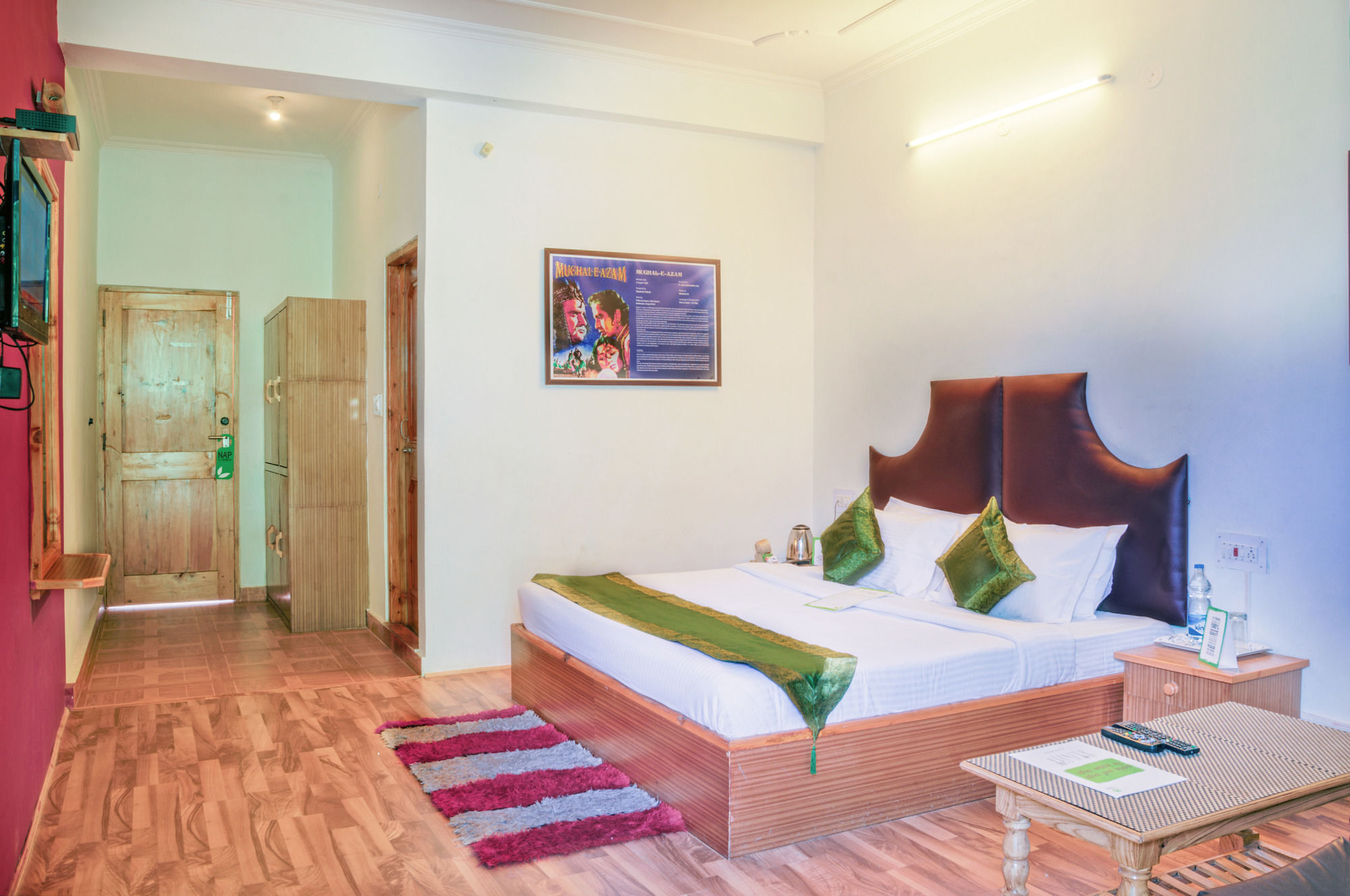Treebo Trend Celebriti Manali Hotel Vashist ภายนอก รูปภาพ